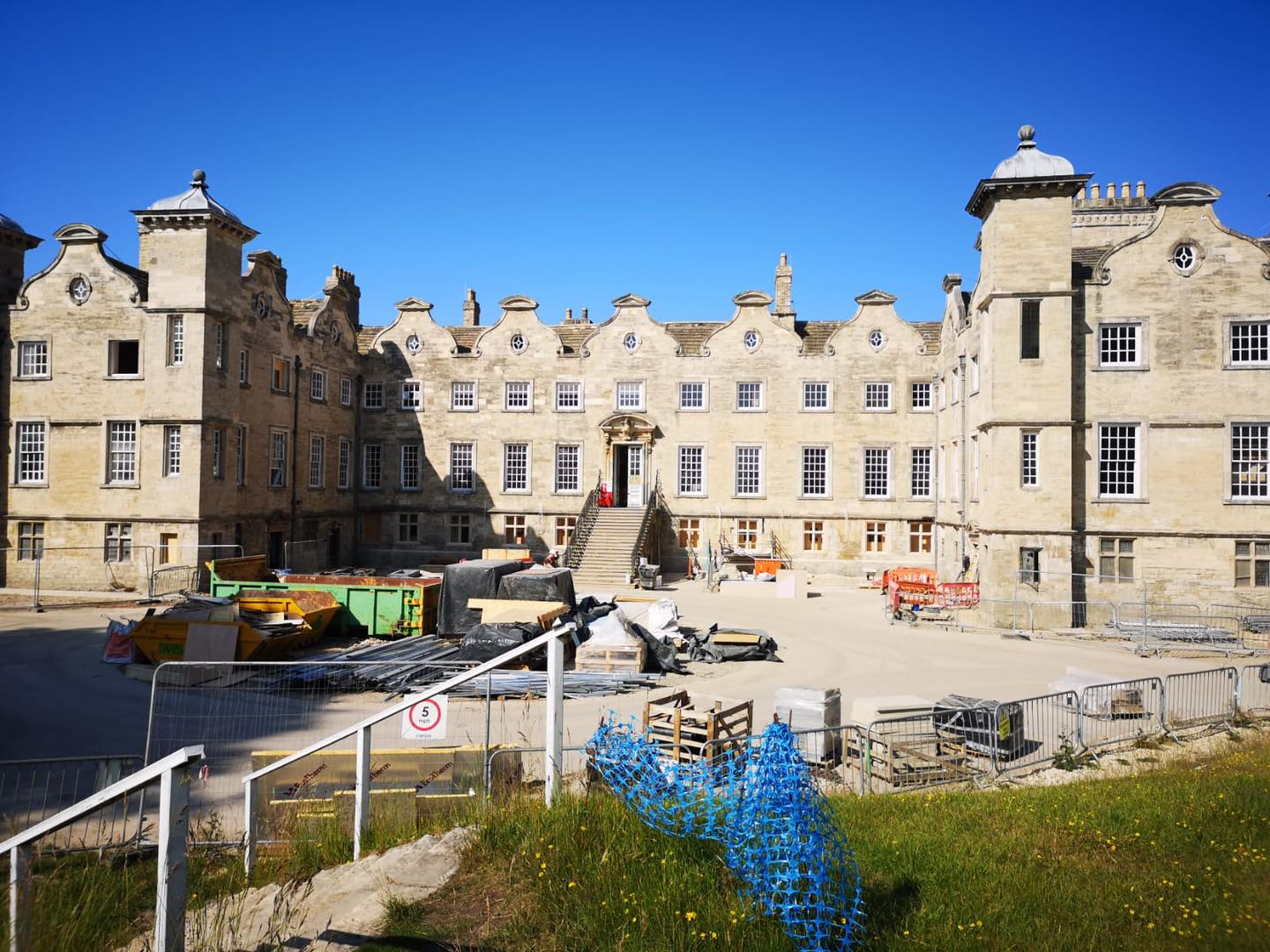 Ledston Hall, Pontefract TECL